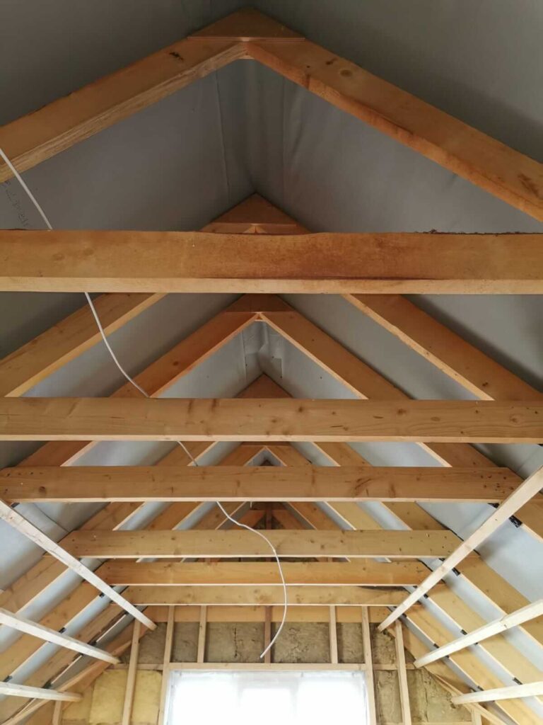 PUR vahuga tehtud soojustus